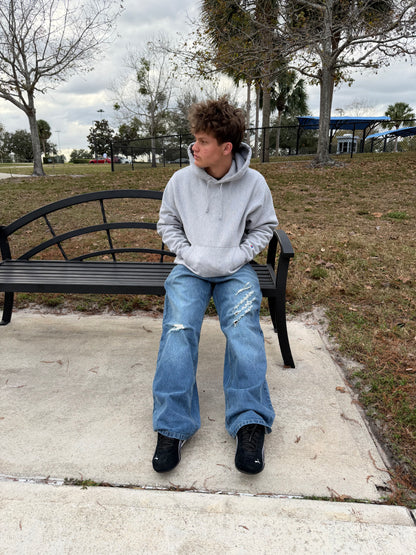 Ultra Baggy Clawed Light Wash